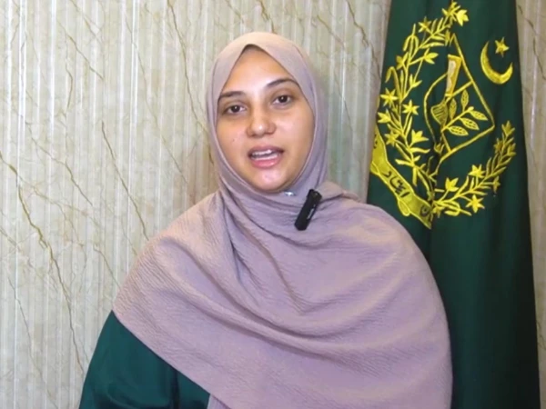 وزیراعظم کا ترک نژاد خاتون کی ترکیہ واپسی پر جہاز سے آف لوڈ کرنیکی شکایت کا نوٹس