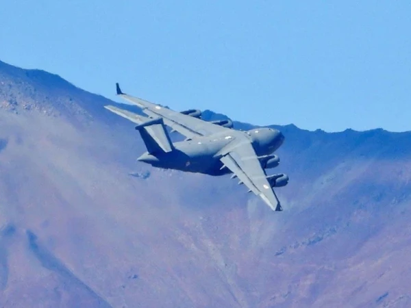 بھارت کی چینی سرحد کے قریب متنازع خطے میں نئی ایئربیس قائم