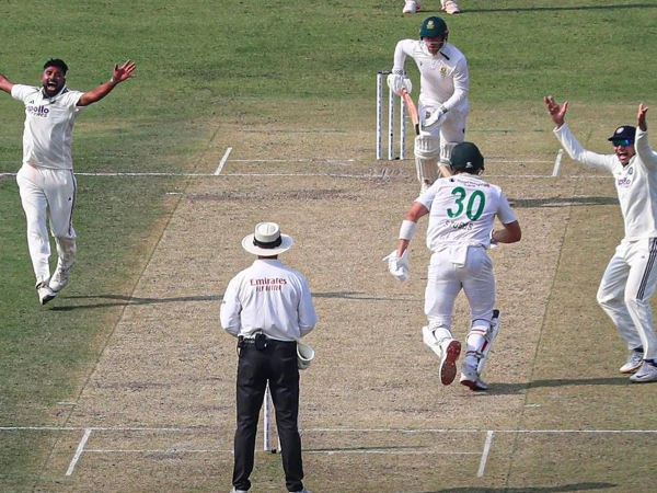 کولکتہ ٹیسٹ، 2 دن میں 27 وکٹیں گرگئیں، سابق کرکٹرز نے پچ کو خوفناک قرار دے دیا