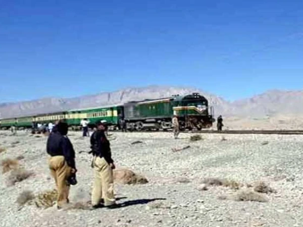 بلوچستان میں سکیورٹی فورسز کی بروقت کارروائی، جعفر ایکسپریس بڑی تباہی سے بچا گئی