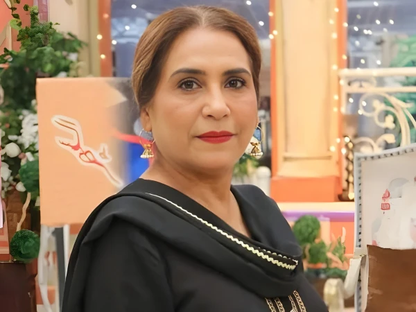 اولڈ ایج ہوم کا دورہ کرنے کے بعد تین دن شدید ڈپریشن میں رہی، پروین اکبر