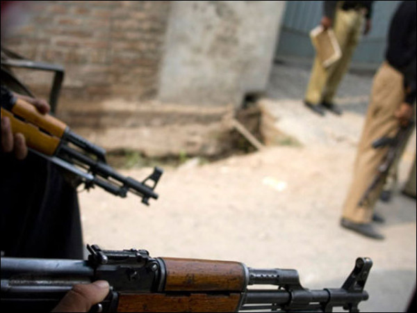 پنجگور میں نجی بینک پر مسلح افراد کی لوٹ مار کی کوشش ناکام، سی ٹی ڈی اہلکار شہید