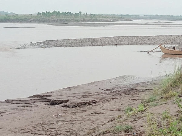 بھارت نے پاکستان کے خط کا جواب نہیں دیا، دریائے چناب میں  پانی کی شدید کمی