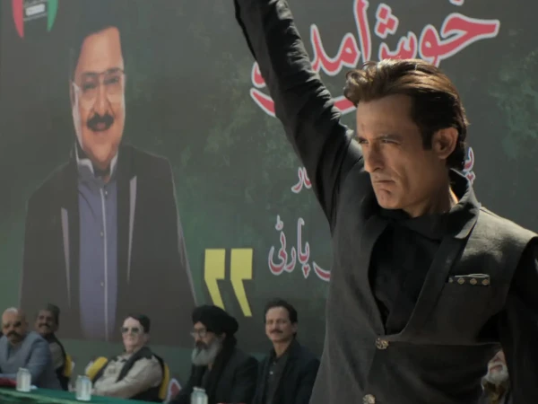 فلم دھُرندھر کیخلاف کراچی کی عدالت میں درخواست دائر، مقدمہ درج کرنے کا مطالبہ