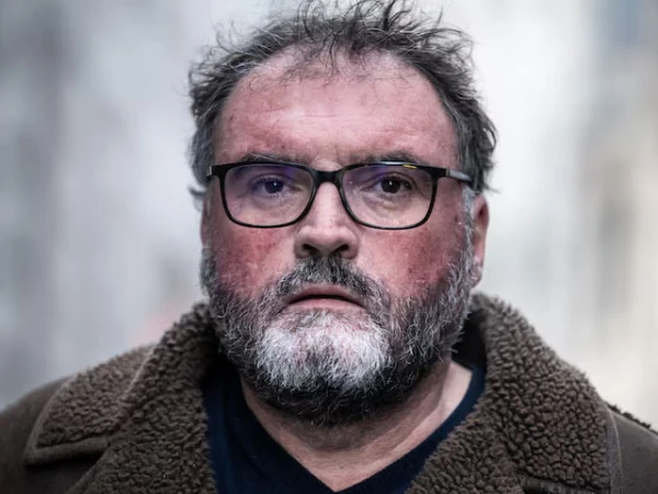 فرانس میں مسیحا قاتل بن گیا؛ 30 بچوں کو زہر دینے والے ڈاکٹر کو عمر قید