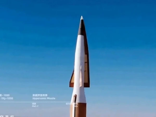 چین نے نیا سستا ترین ہائپرسونک میزائل متعارف کر کے دفاعی مارکیٹ میں ہلچل مچا دی